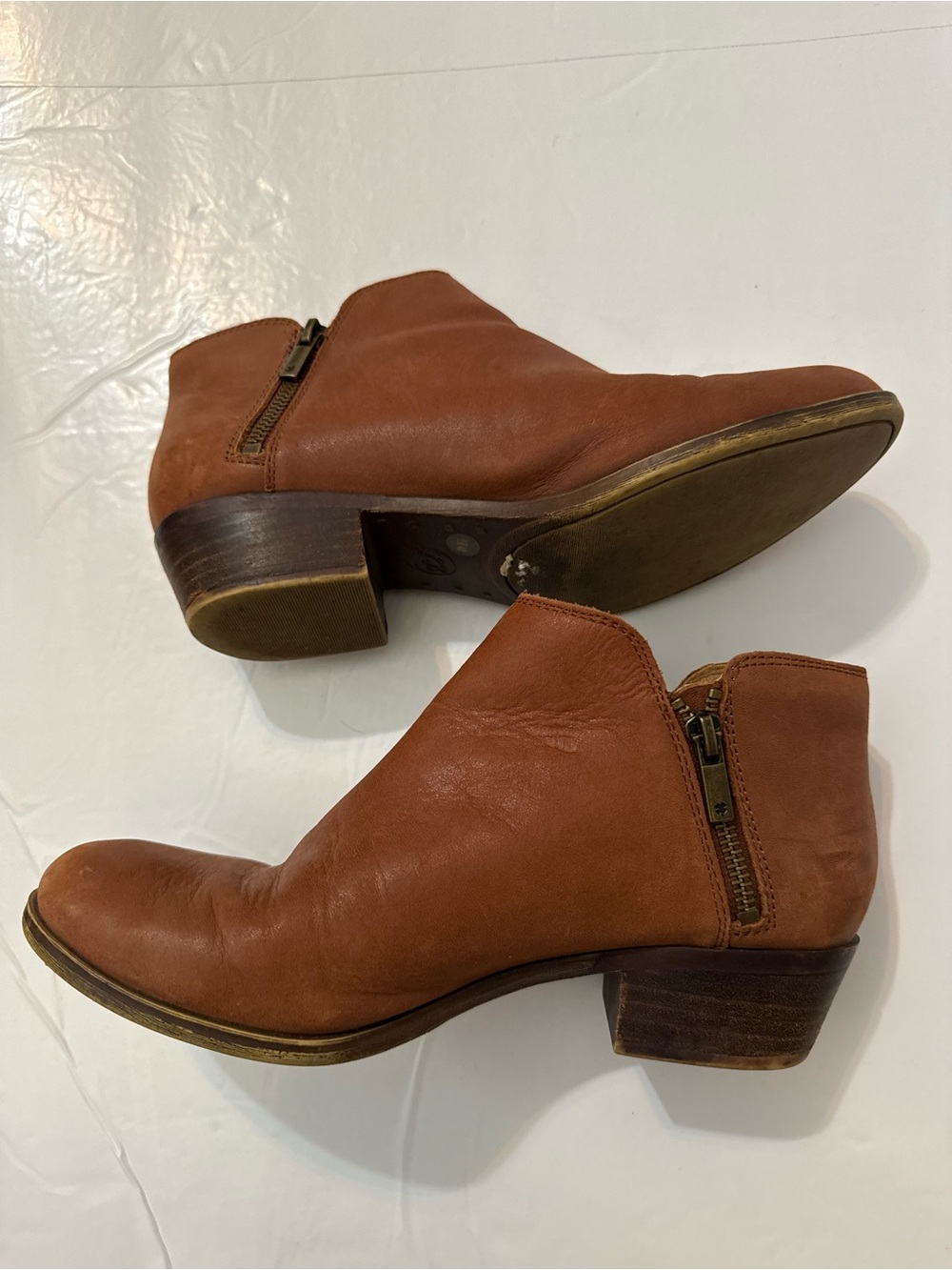 Lucky Brand Tan Brown Leather Ankle Booties Zip Side Size 9 - Picture 10 of 10